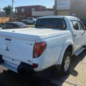 MITSUBISHI TRITON TWIN CAB3.jpg