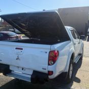 MITSUBISHI TRITON TWIN CAB4.jpg